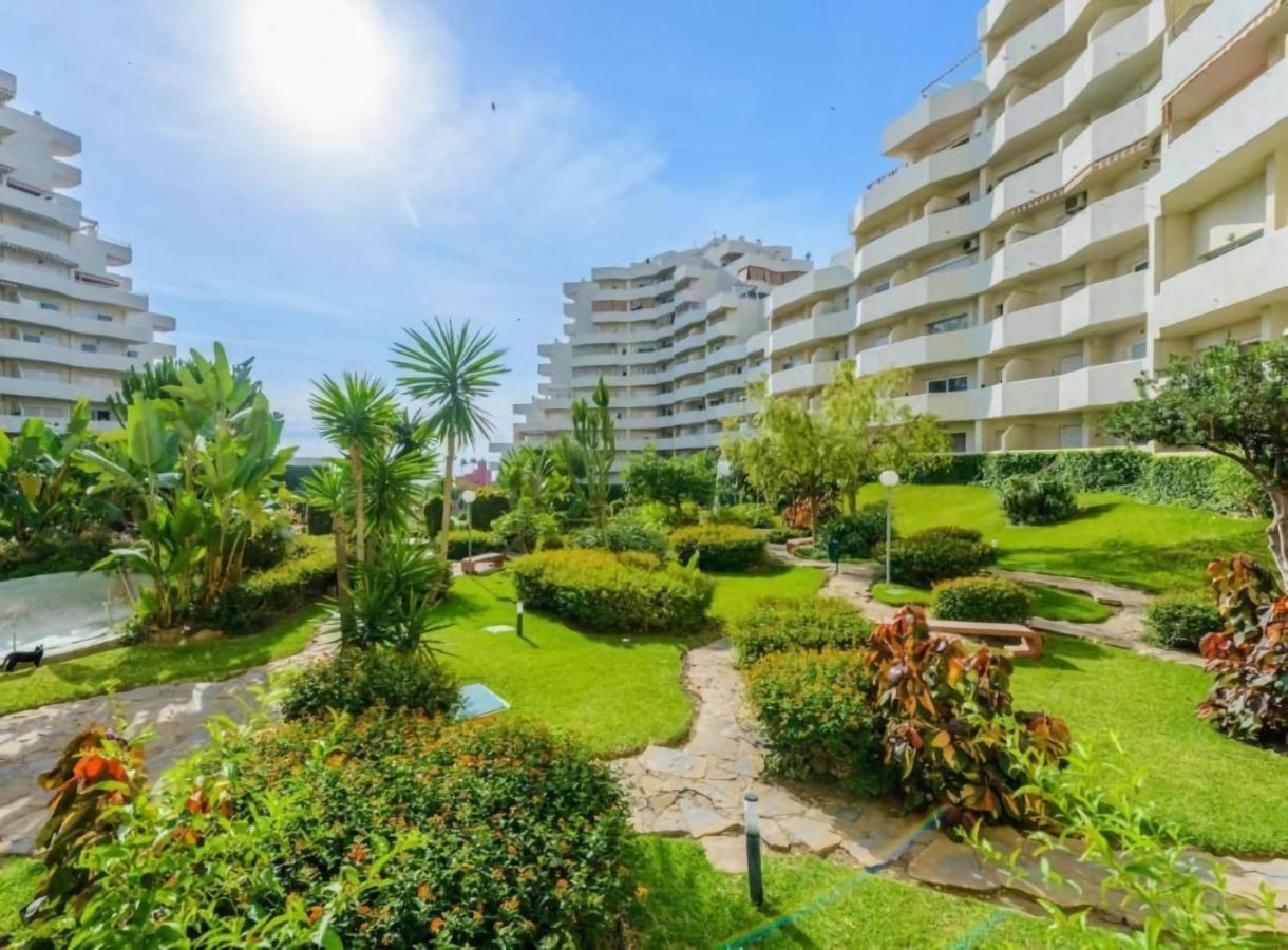 Apartamentos Benalbeach Benalmádena Eksteriør bilde